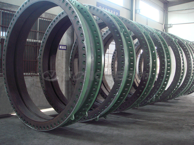 陽(yáng)江核電廠1、2號(hào)機(jī)組DN2800橡膠膨脹節(jié)